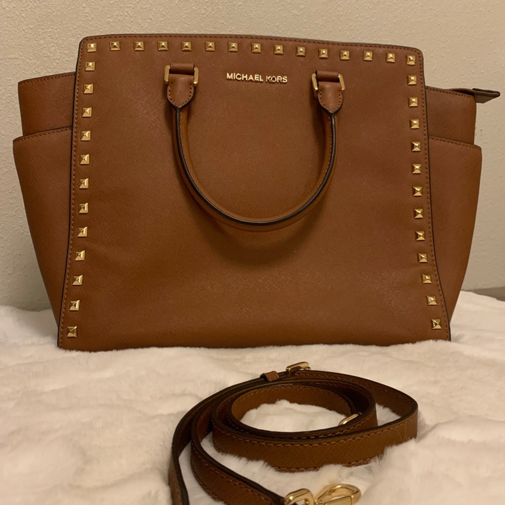 Michael Kors Large Brown Crossbody bag
